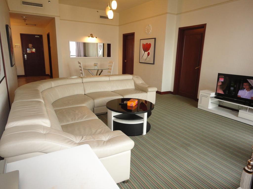 Best Service Suite At Times Square Kuala Lumpur Exterior photo
