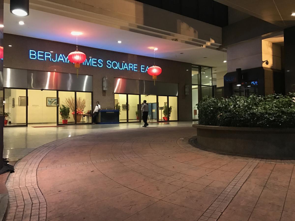 Best Service Suite At Times Square Kuala Lumpur Exterior photo