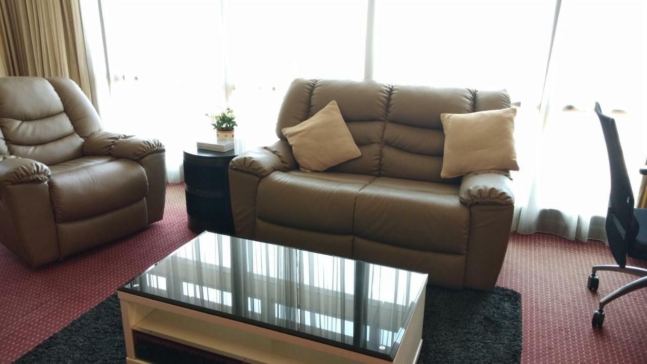 Best Service Suite At Times Square Kuala Lumpur Exterior photo